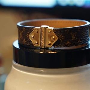 SOLD AUTHENTIC LV Nano monogram bracelet